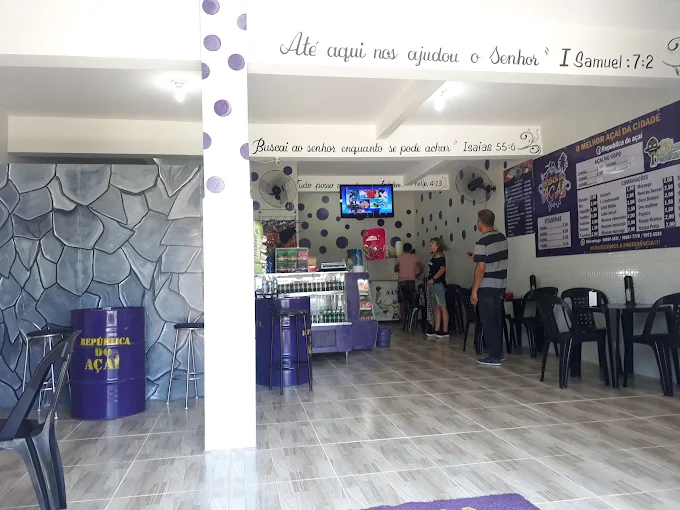 Salão da República do Açaí, apresentado na referência da loja